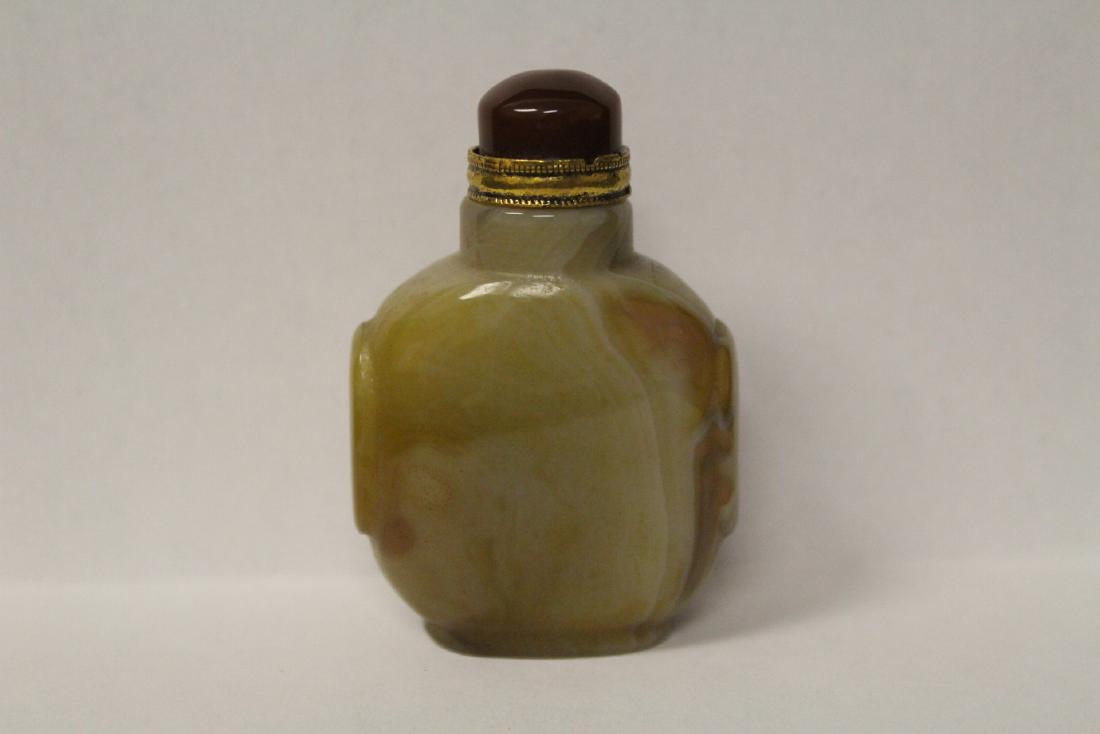 A fine banded agate carved snuff bottle (1 of 10)