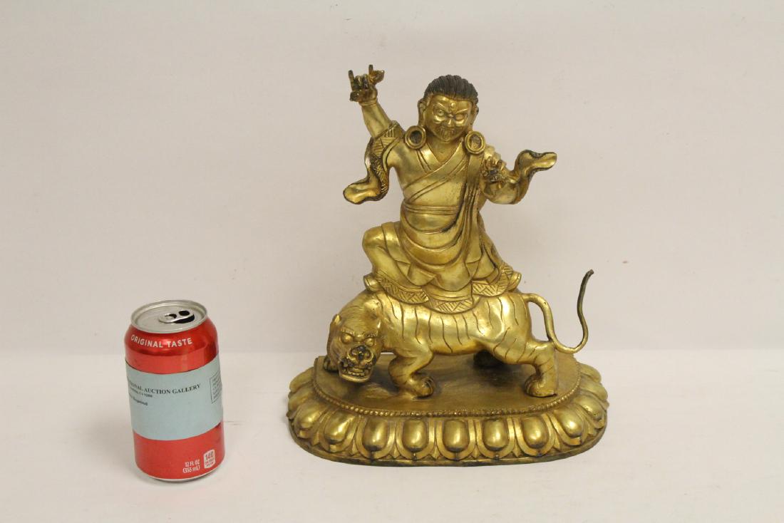 A fine Chinese gilt bronze deity (1 of 11)