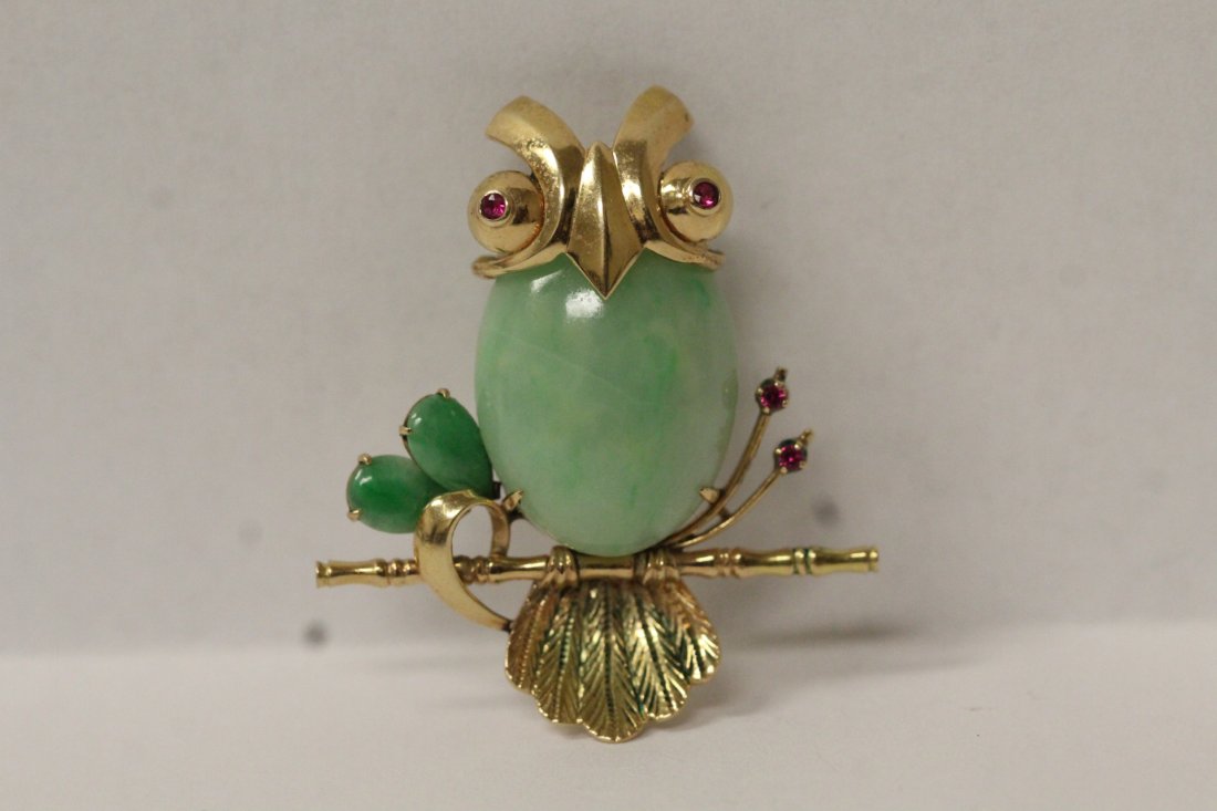Chinese 14K rose gold brooch with jadeite & rubies (1 of 11)