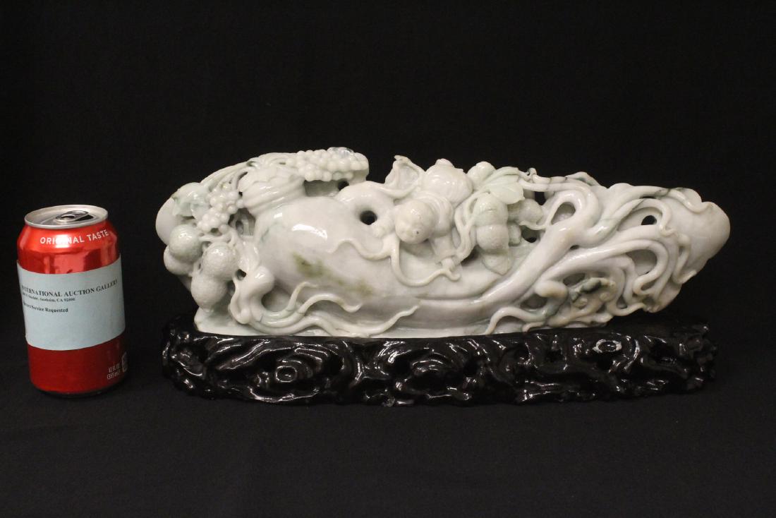 Large Chinese jadeite carving (1 of 9)