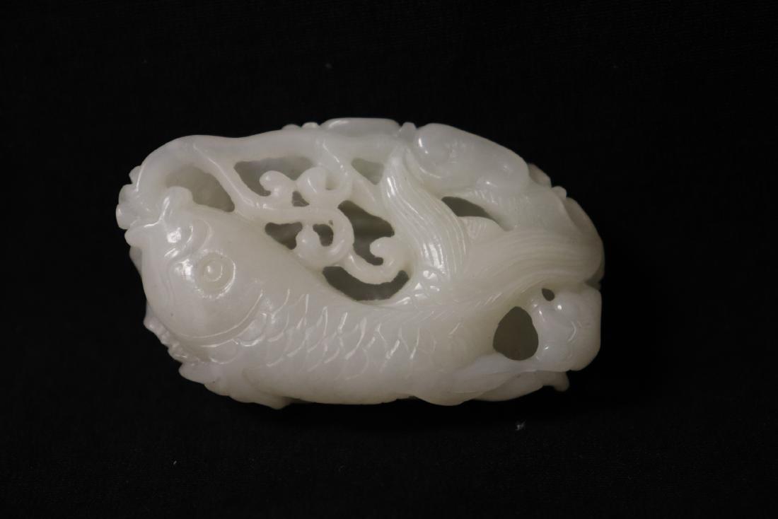 A fine Chinese white jade carving (1 of 9)