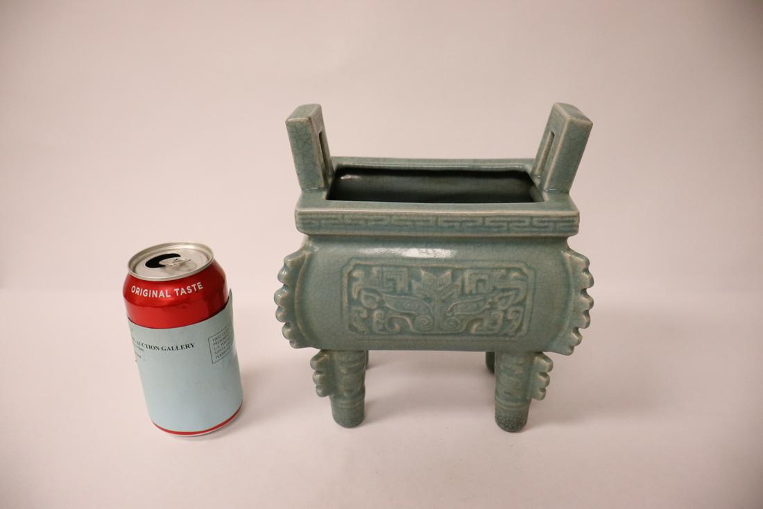 Chinese light green glazed porcelain censer (1 of 11)