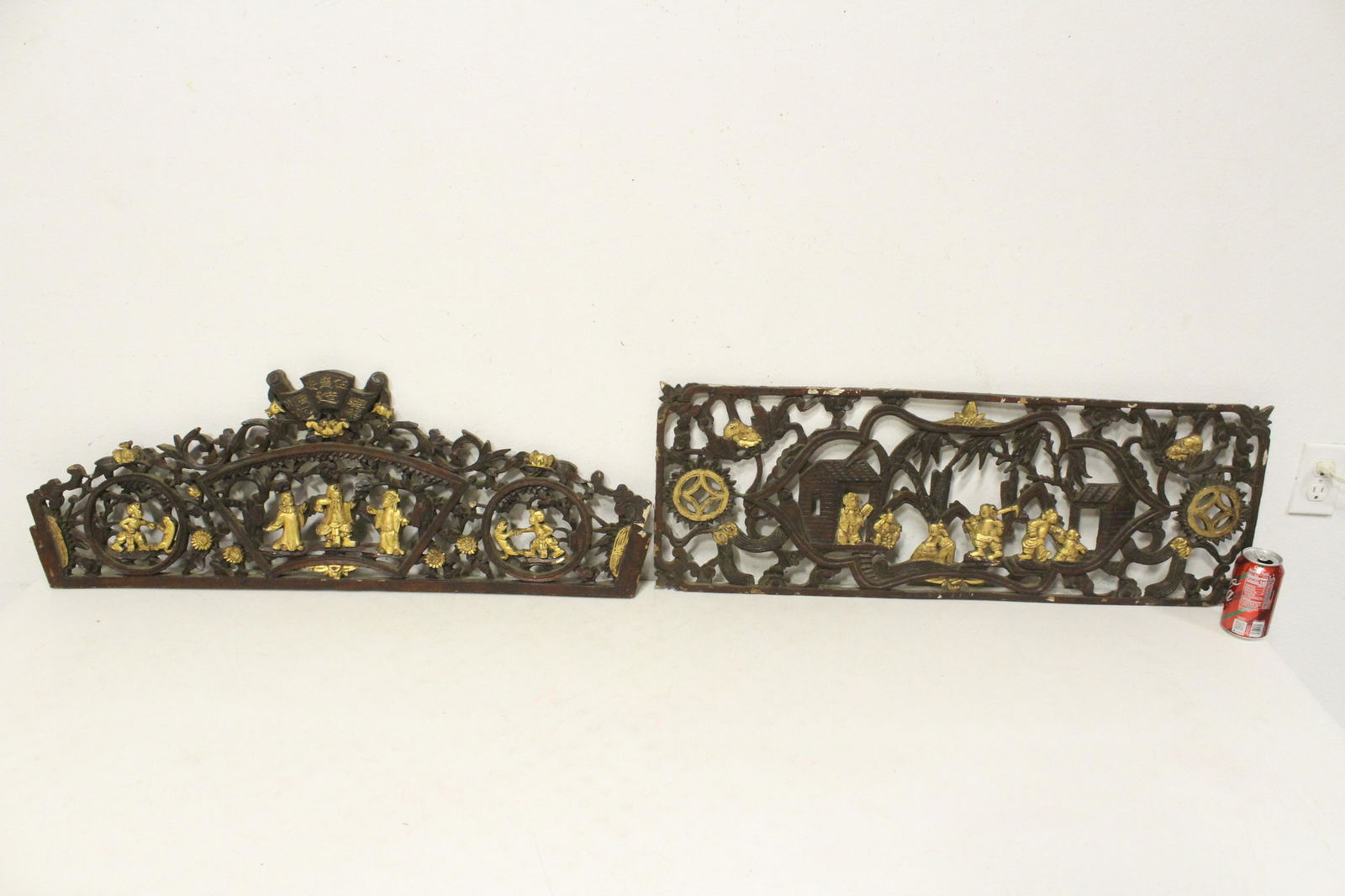 2 Chinese parcel gilt antique wood panels (1 of 10)