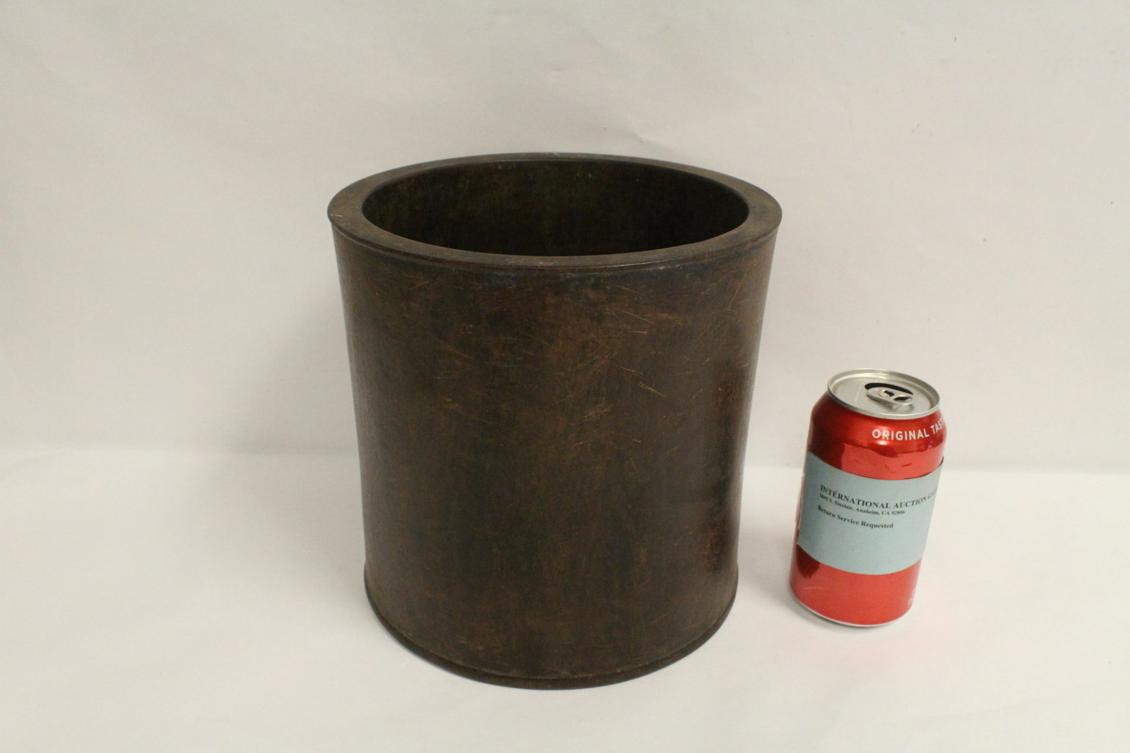 Large Chinese wood carved brush holder (1 of 10)