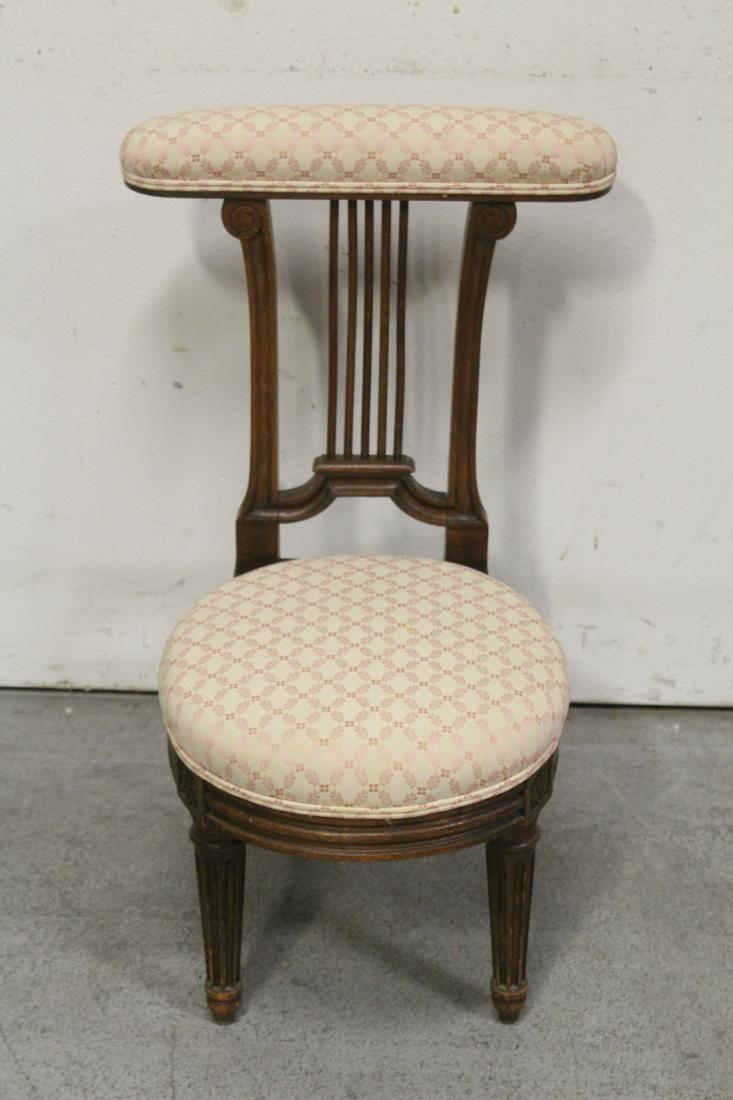 Victorian walnut slipper chair (1 of 9)