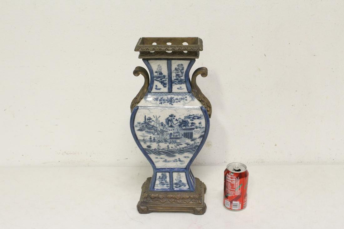 Chinese b&w porcelain vase with bronze ormolu: Chinese blue and white porcelain vase with bronze ormolu, 18.1"Hx7.8"x5"