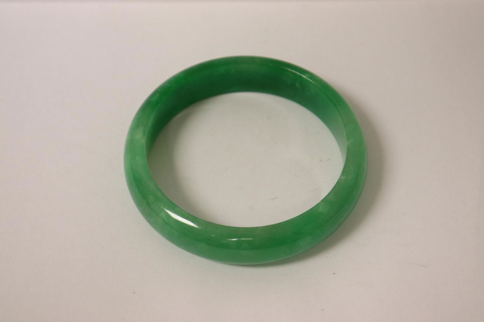 Chinese jadeite like bangle (1 of 10)