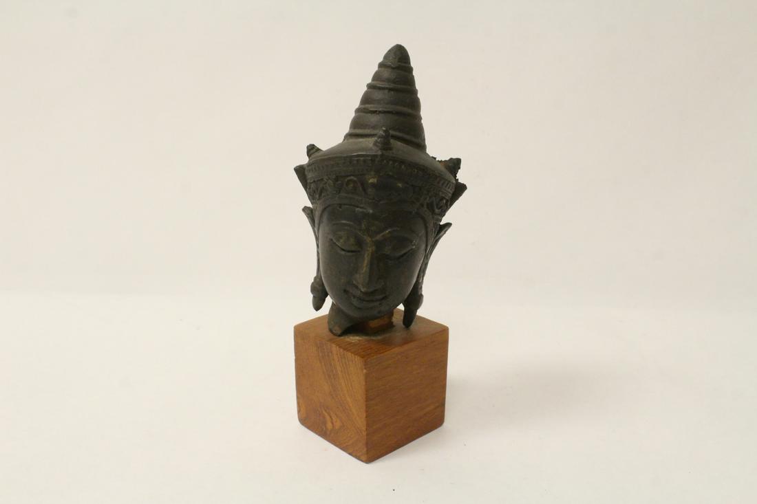 18th/19th century bronze Buddha head (1 of 11)
