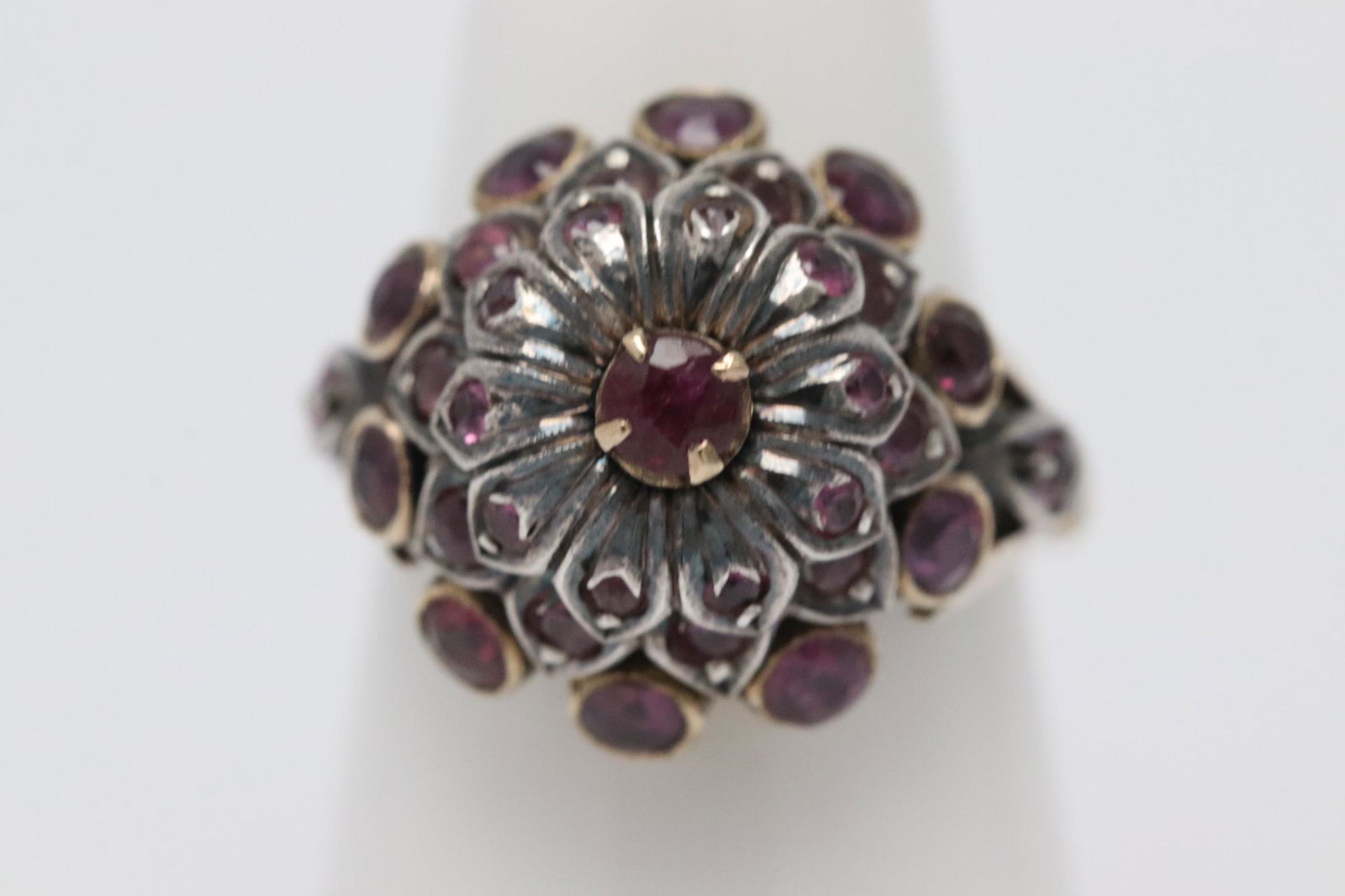 Victorian 14K dome shape ring set with rubies (1 of 7)
