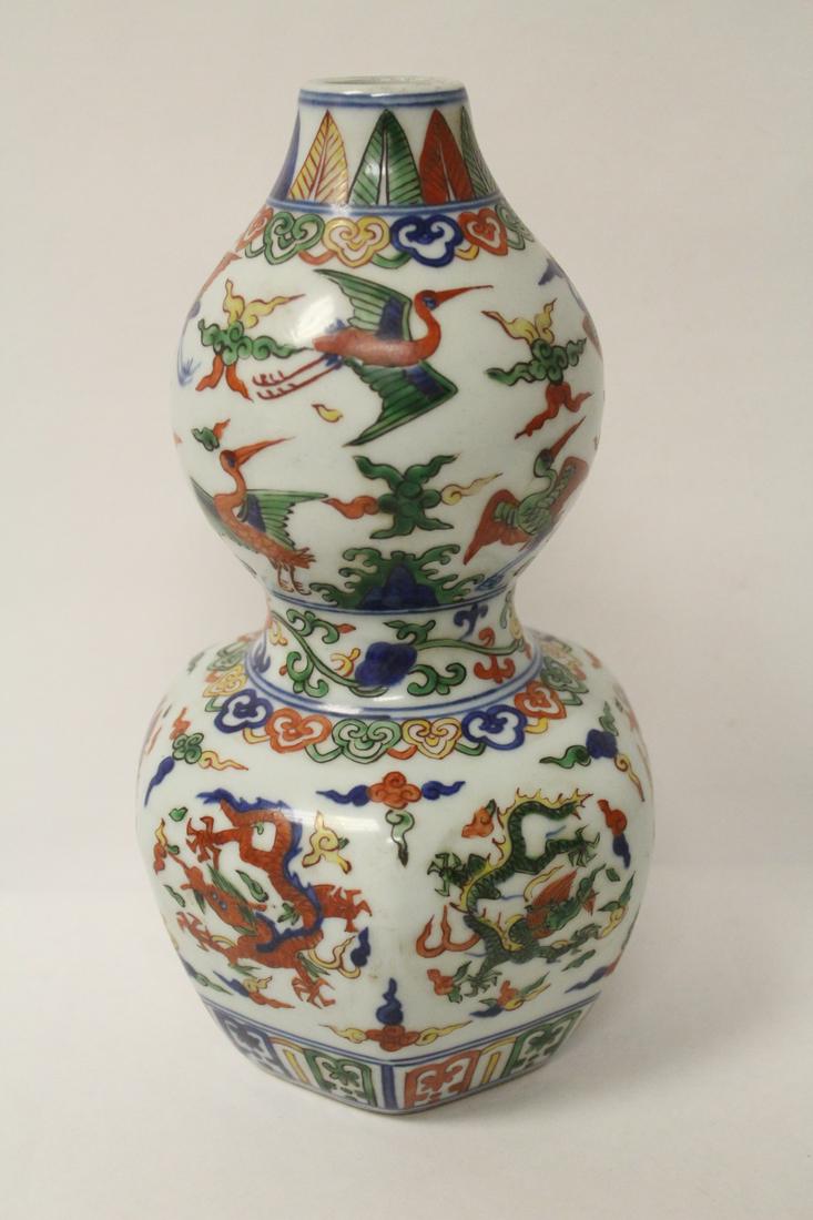 Chinese wucai porcelain gourd shape vase (1 of 10)