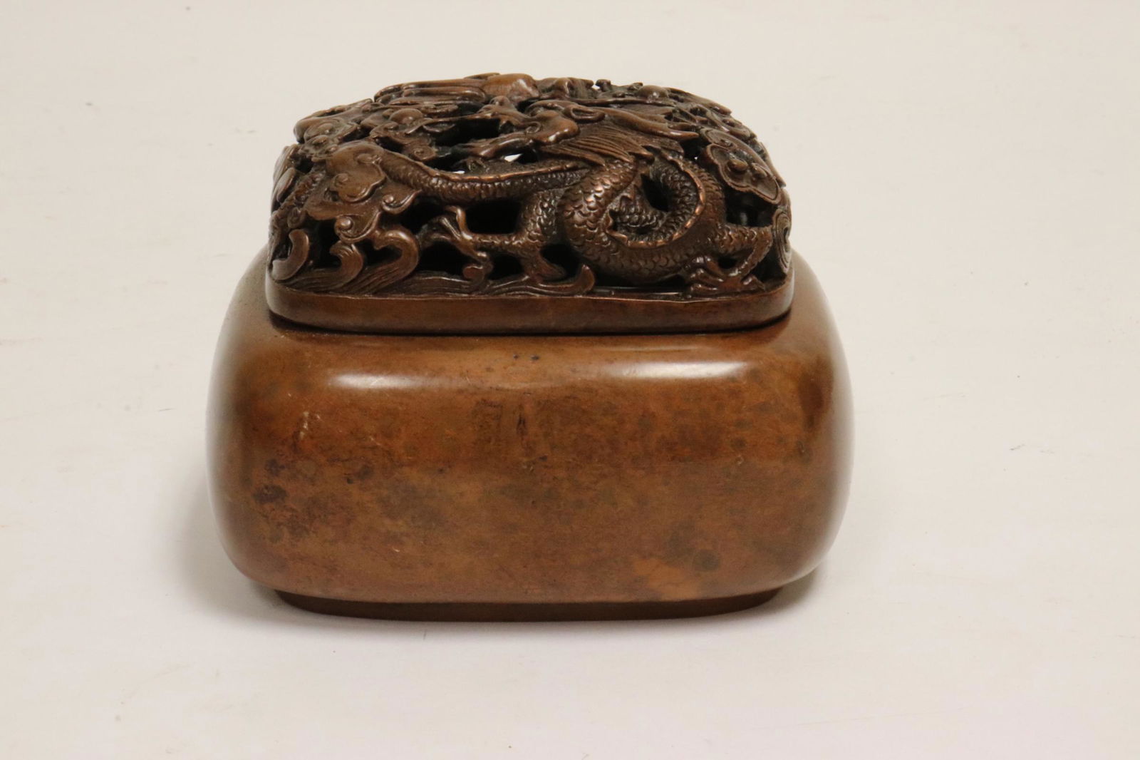Chinese bronze covered censer (1 of 9)