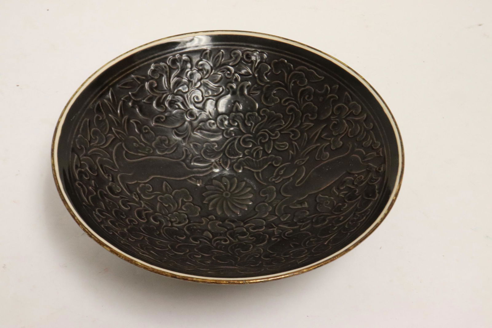 Chinese Song style brown glazed bowl (1 of 9)
