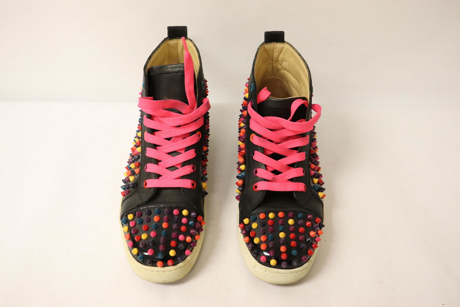Pair man's Christian Louboutin shoes, size 42 (1 of 11)