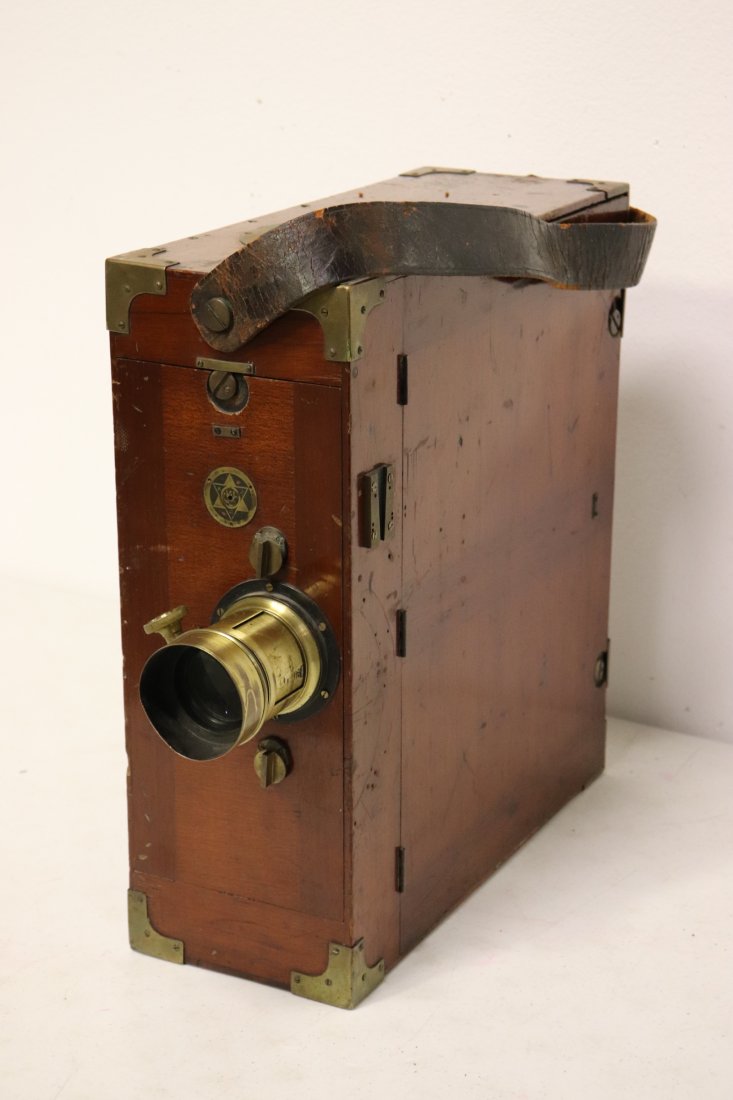 c1910 wood cased movie projector w/ brass head (1 of 14)
