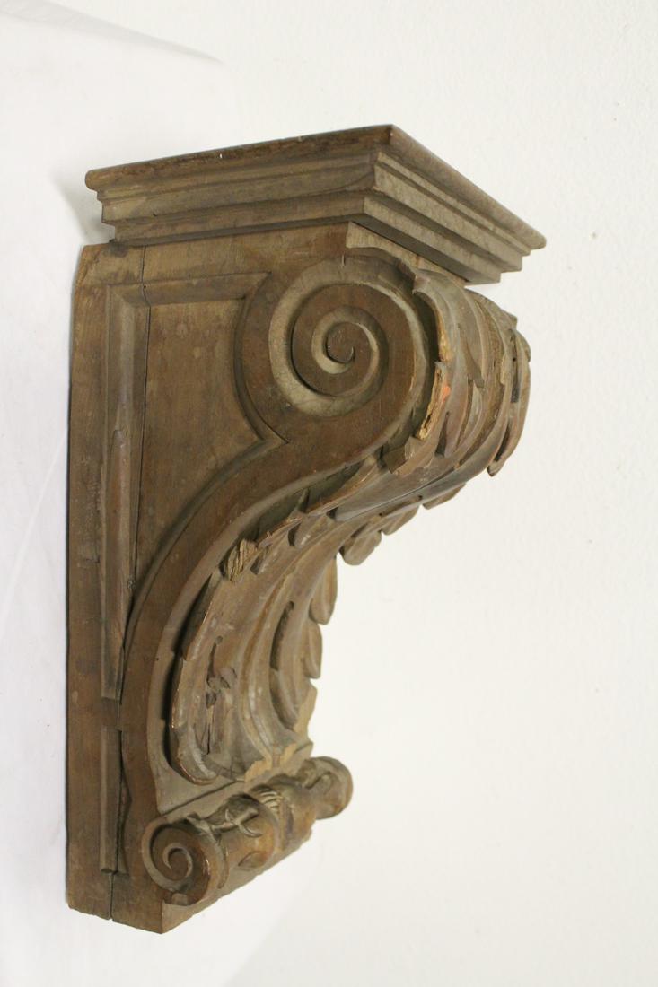 Victorian walnut wall shelf (1 of 9)