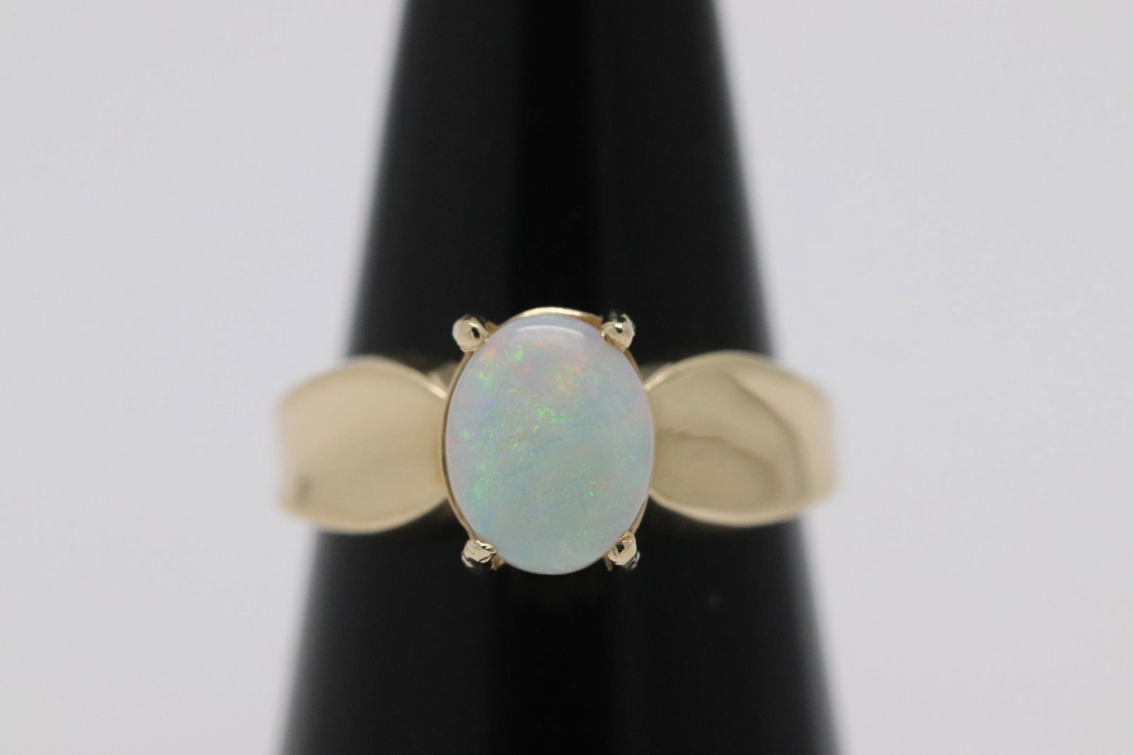 14K Y/G ring with Australian opal (1 of 9)