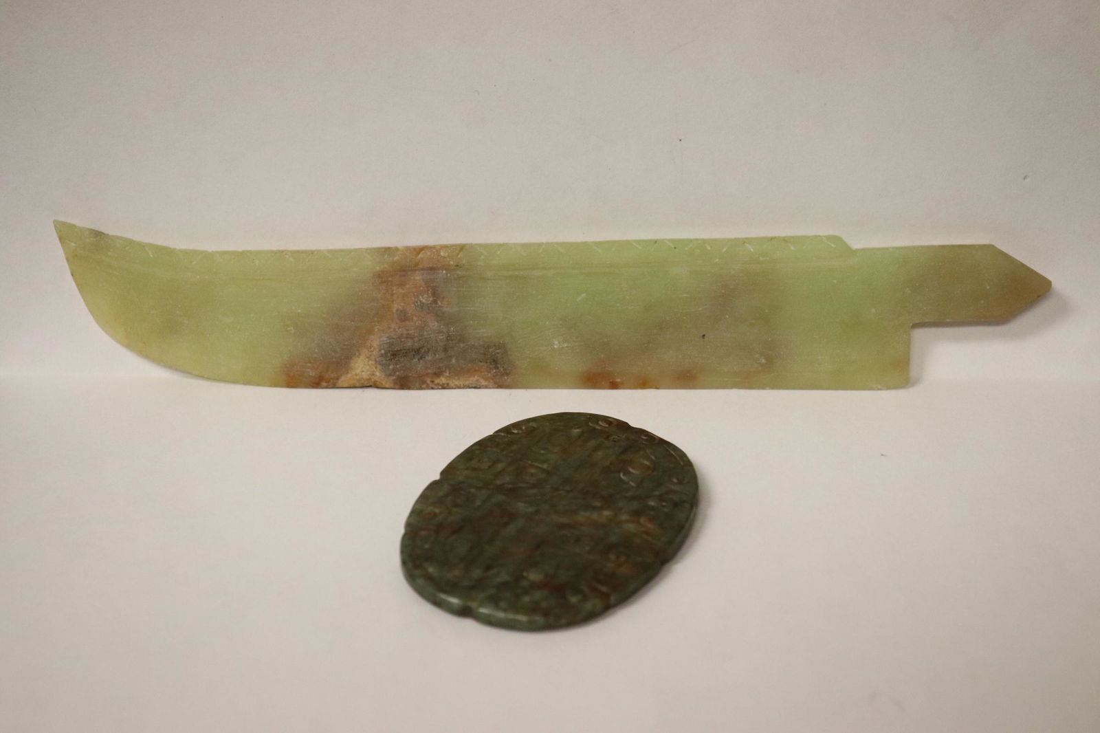 2 Chinese vintage celadon jade carvings (1 of 9)