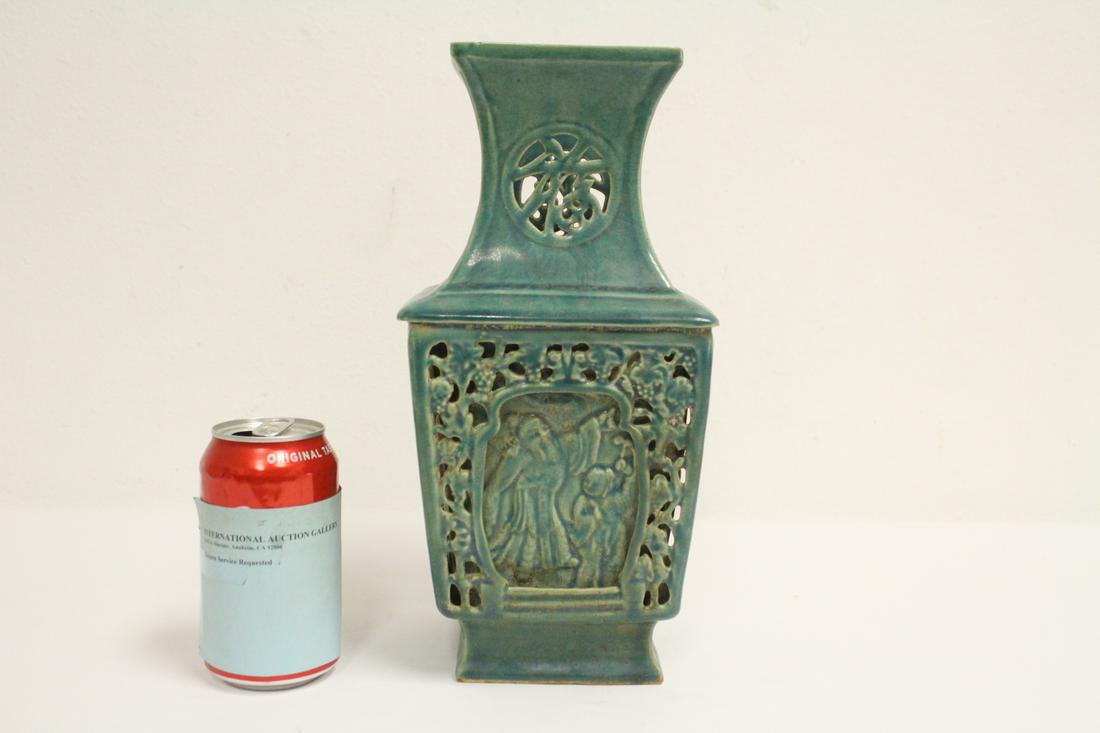 Chinese jacket square porcelain vase (1 of 10)