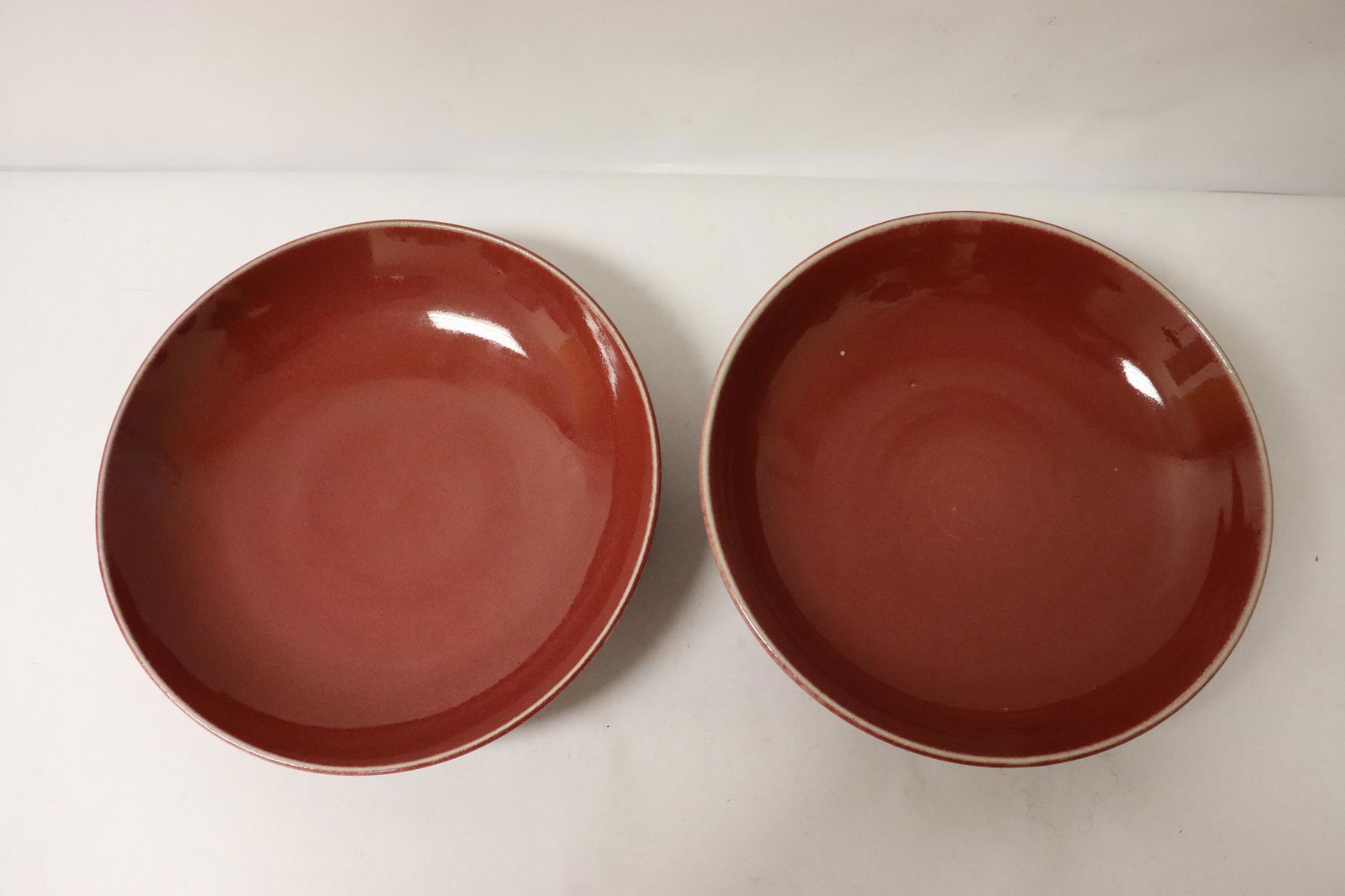 2 Chinese red glazed porcelain plates (1 of 10)