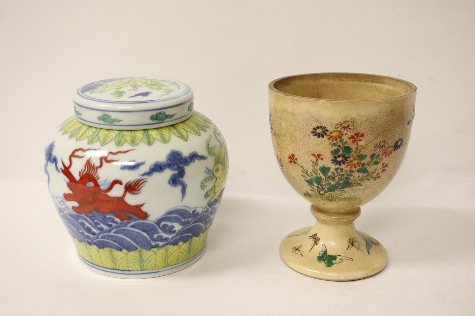 Chinese porcelain covered jar, and a satsuma jar (1 of 15)