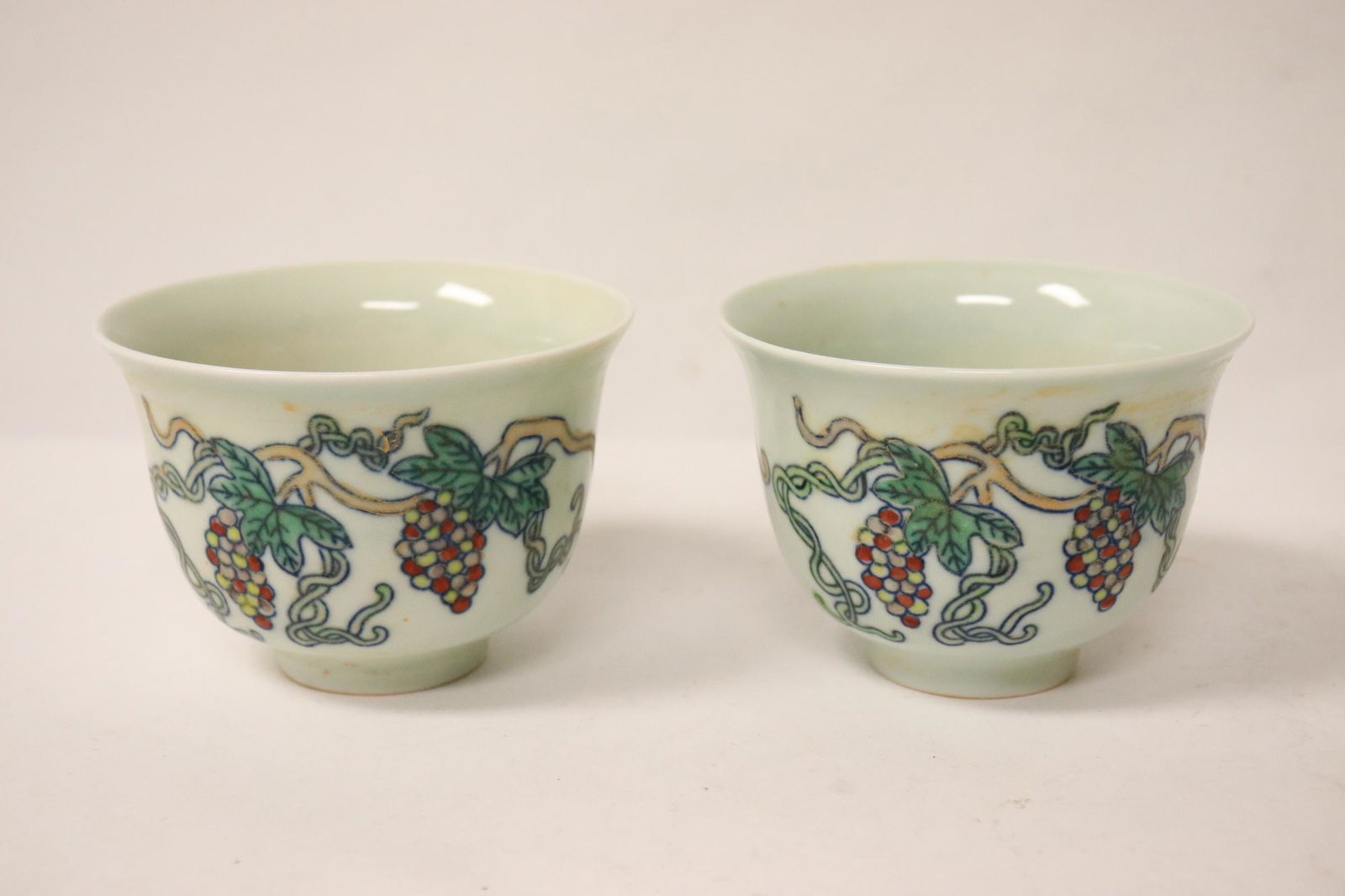2 famille rose tea cups (1 of 9)