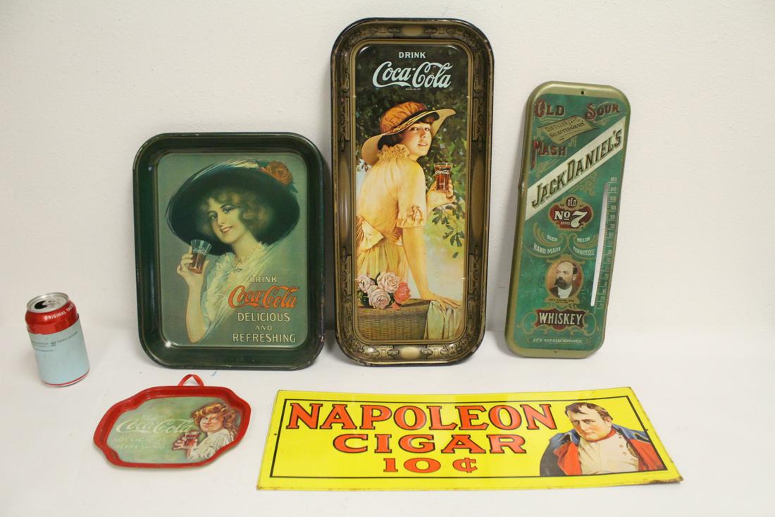 2 advertisement tin plaques, and 3 Coca Cola trays (1 of 6)