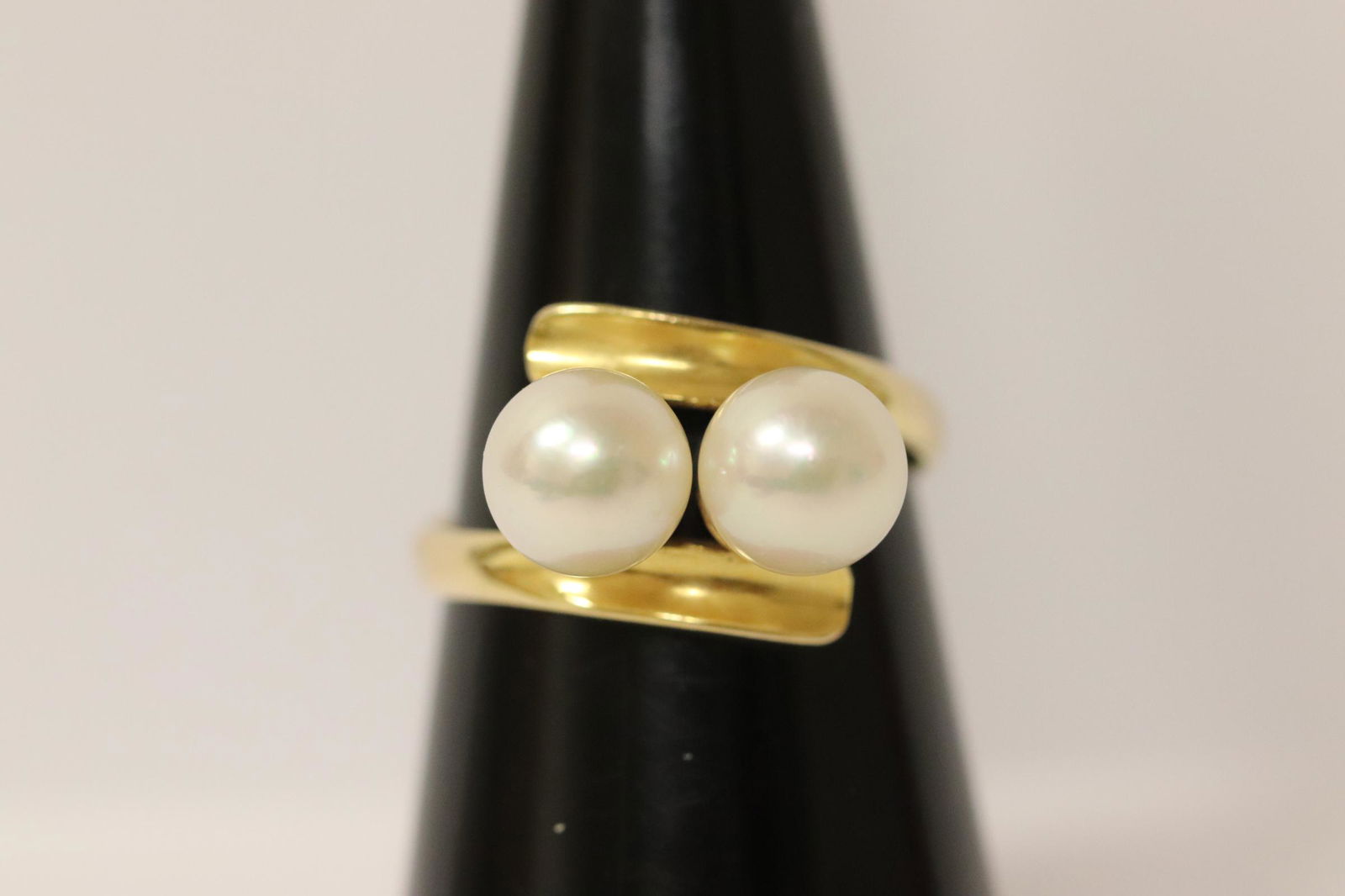 14K Y/G twist design cultured pearl ring (1 of 9)