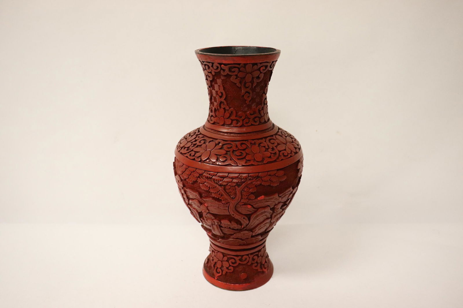 A fine Chinese vintage cinnabar vase (1 of 10)