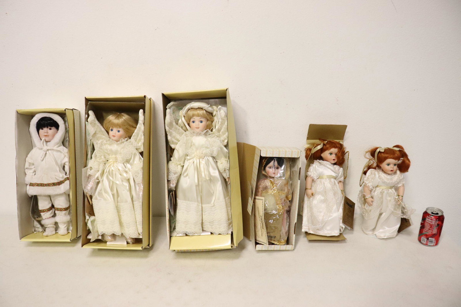 5 dolls by Seymour Mann, new in box: 5 dolls by Seymour Mann, new in box