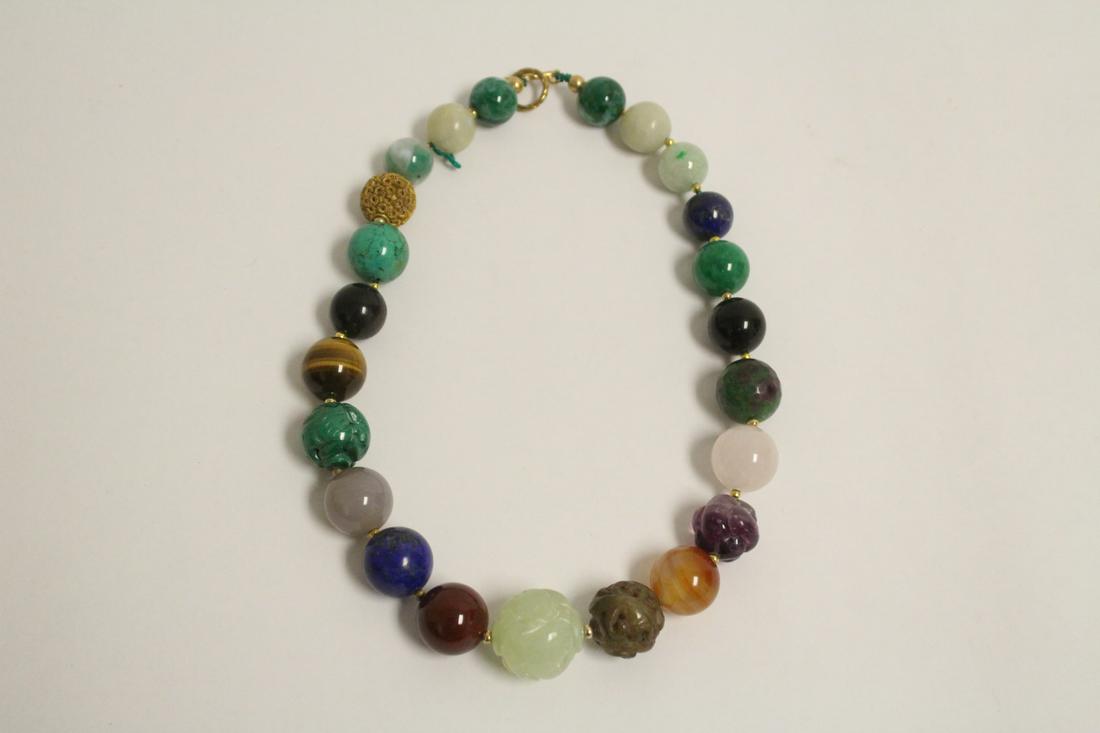 Necklace with precious and semi-precious stones: Necklace with multi precious and semi-precious stones; including jadeite, malachite, rose quartz, amethyst, tiger eye, etc., size from ~16mm - 25mm diameter
