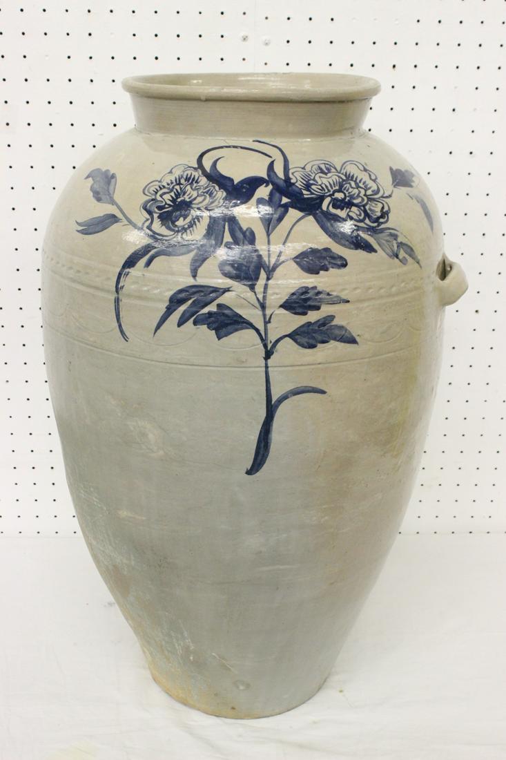 A vintage Korean large blue and white jar (1 of 12)