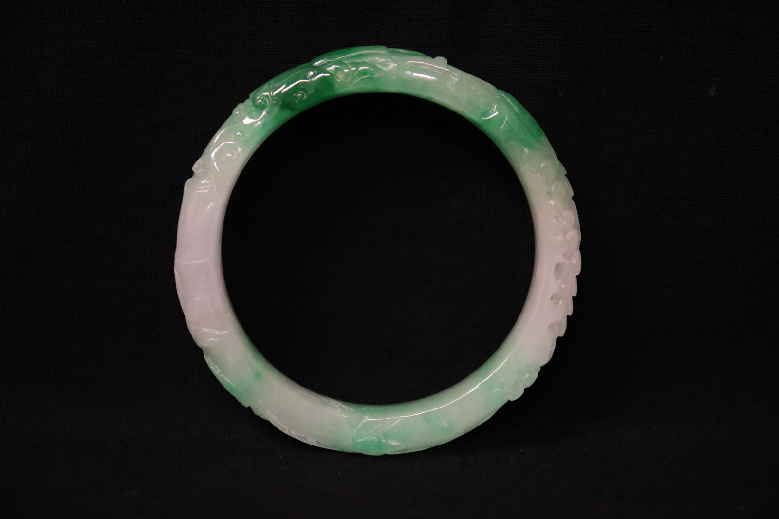 Chinese jadeite like bangle (1 of 9)