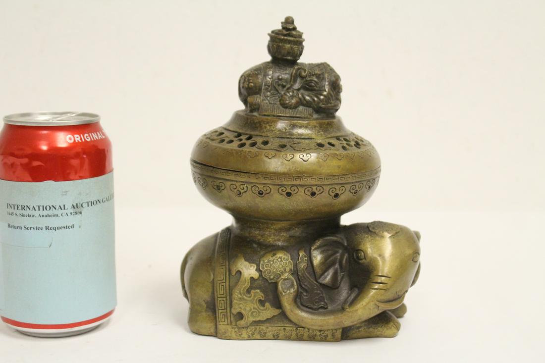 Chinese bronze censer (1 of 10)