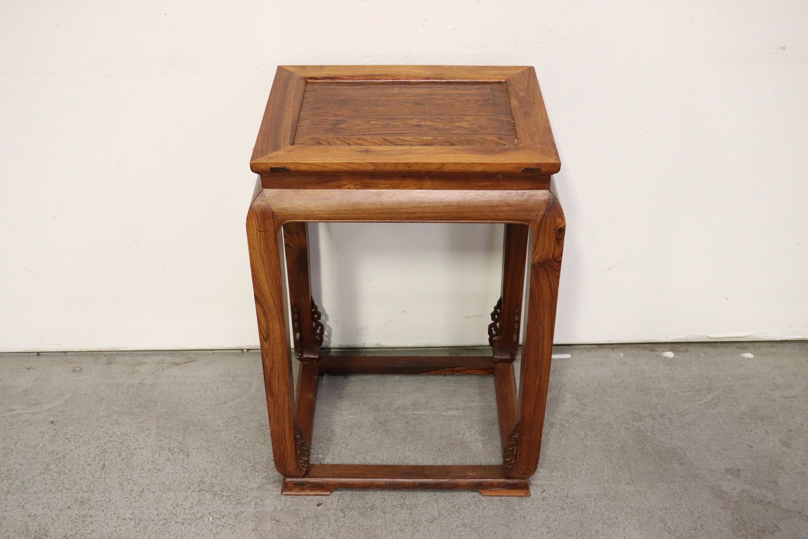 Chinese possible huanghuali wood pedestal table (1 of 10)