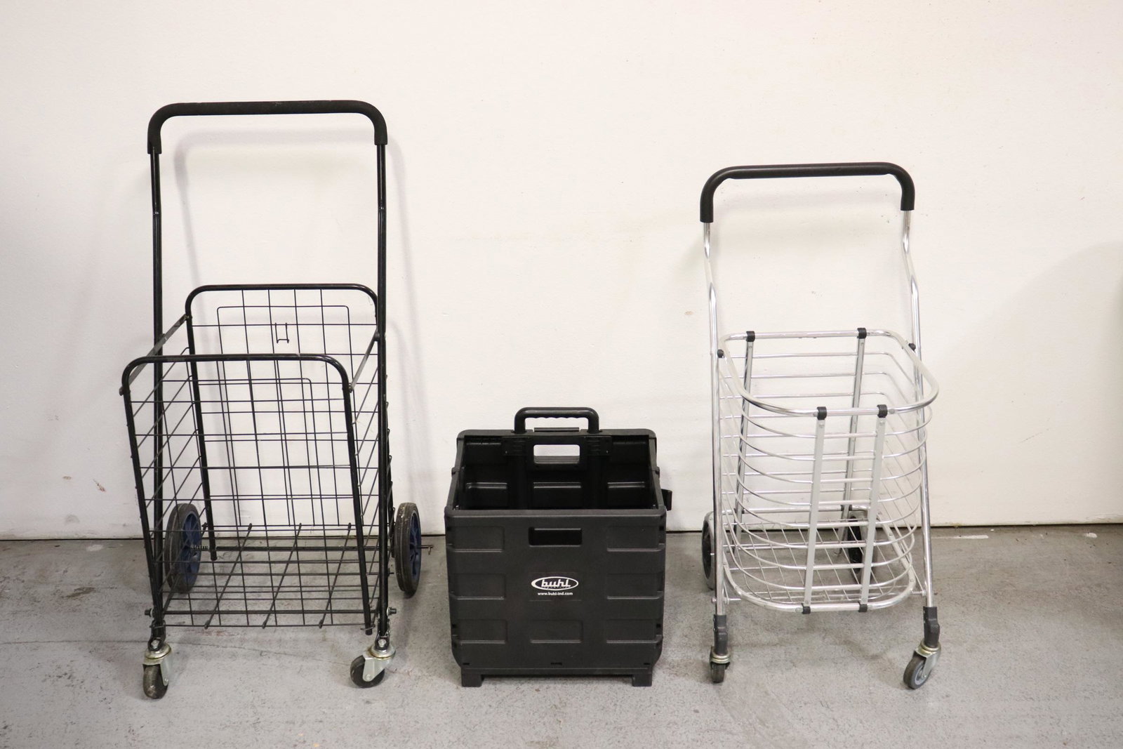 3 convenience shopping carts: 3 convenience shopping carts
