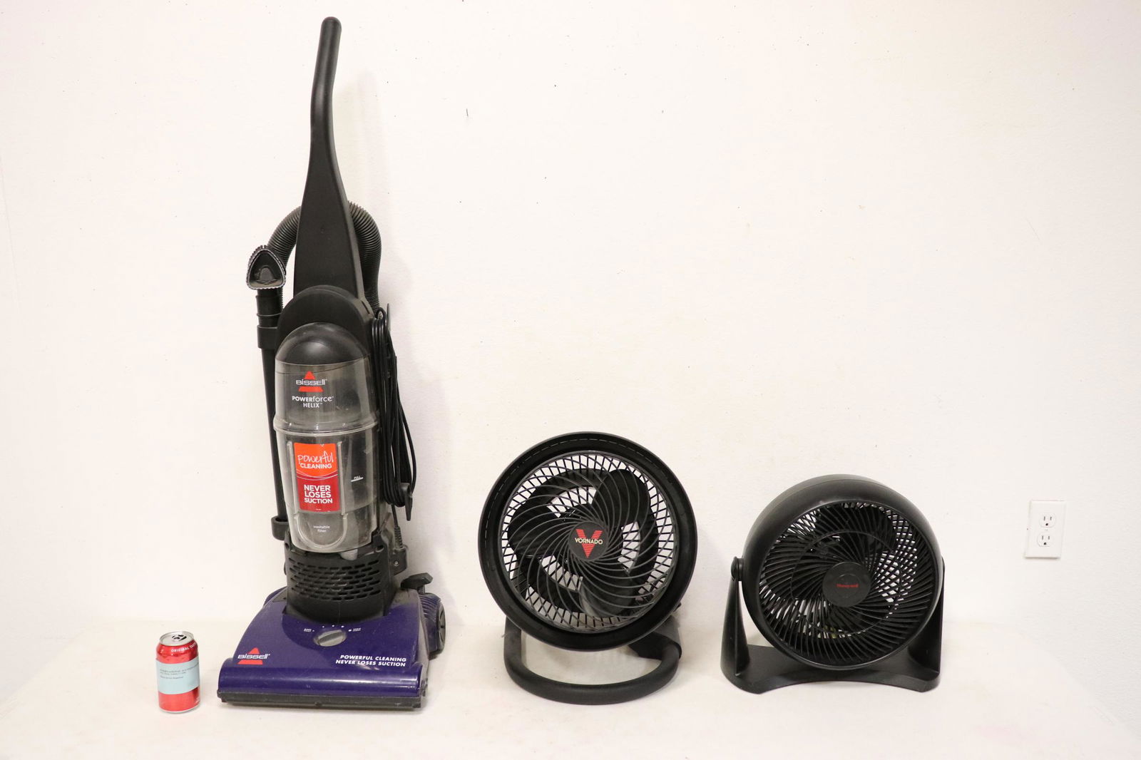 2 fans and a a vacuum (1 of 10)