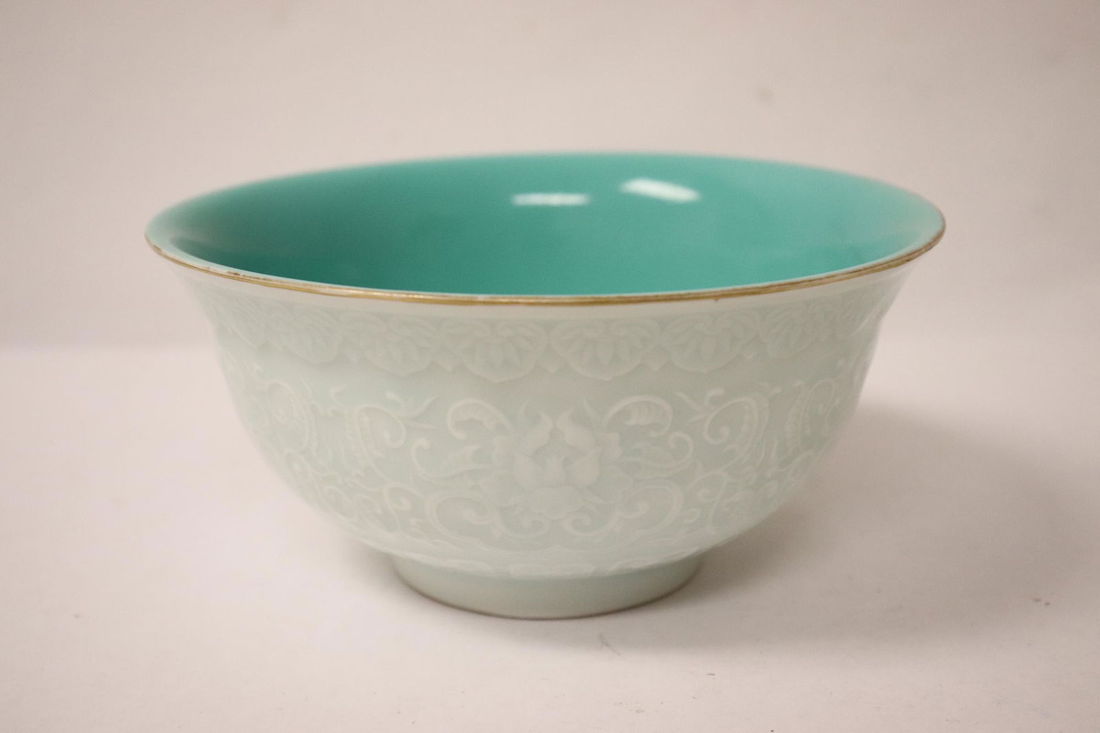 Chinese light celadon porcelain bowl (1 of 11)