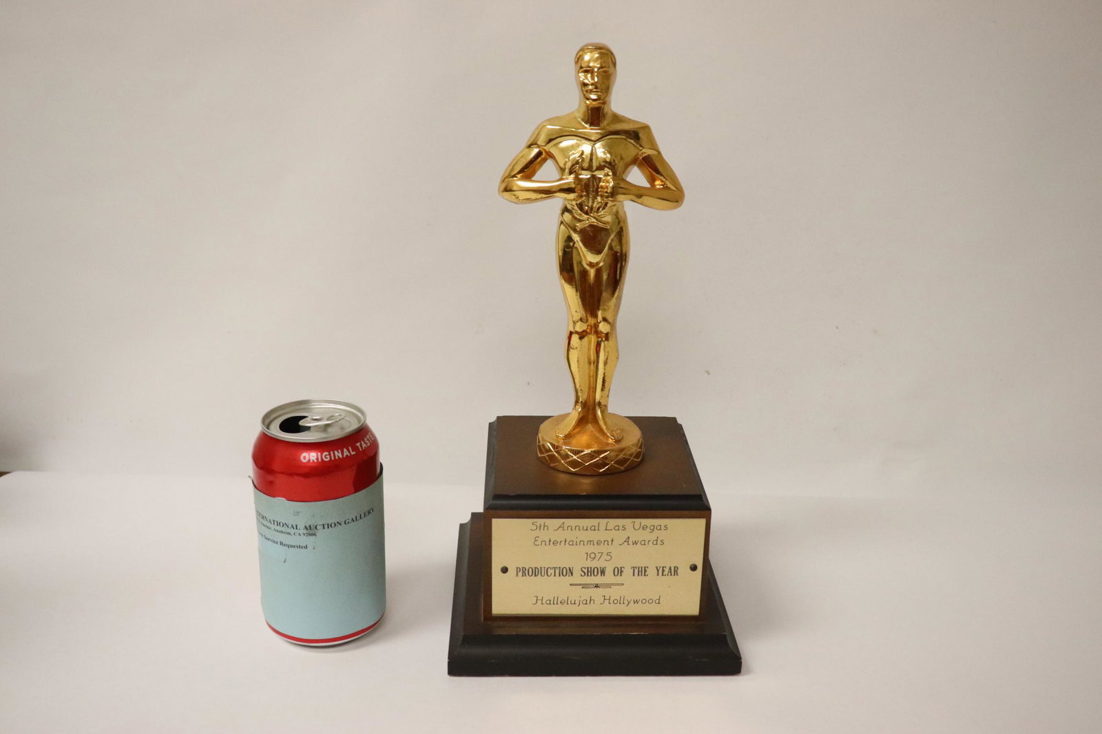 5th annual Las Vegas Entertainment Award: 5th annual Las Vegas Entertainment Award, 1975 to Don Arden (1926-2007) for Production Show of the Year, 12.25"H