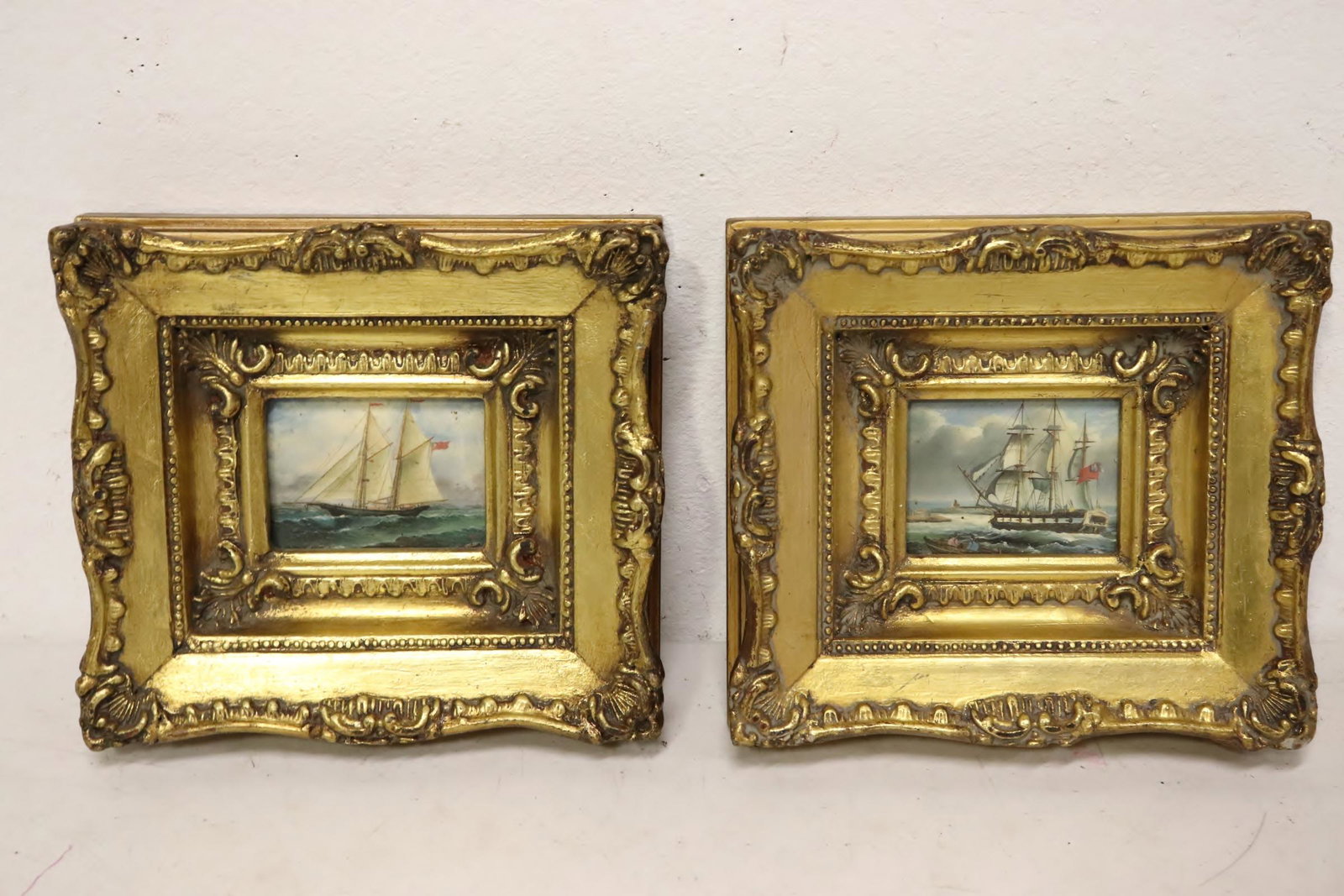 2 miniature oil on panel with gilt wood frame: 2 fine miniature oil on panel "seascape with sail" with gilt wood frame, 2.25"x3.05" each