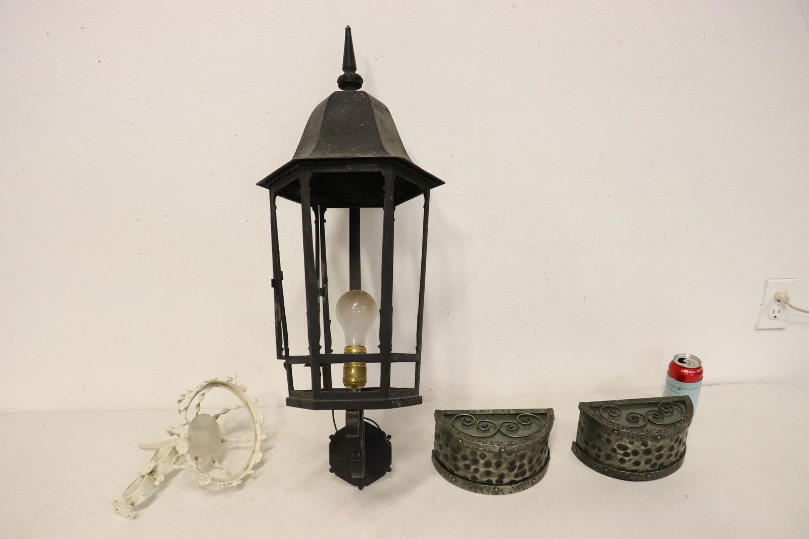 Pair art deco wall lights and cast iron wall lights (1 of 10)