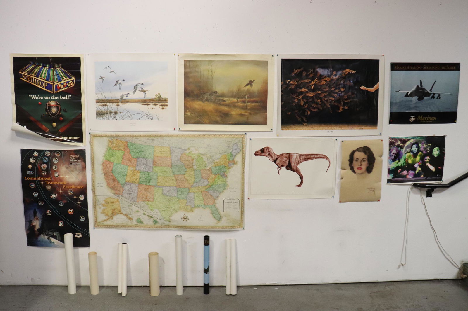 Lot of various posters and prints (1 of 12)