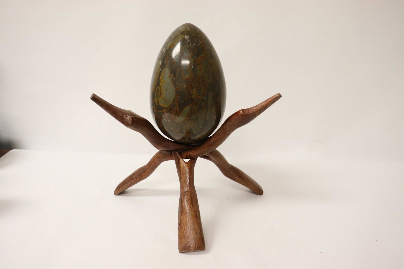 Geo egg with stand: Geo egg (hairline, 6.5"Hx3.9"dia) with stand