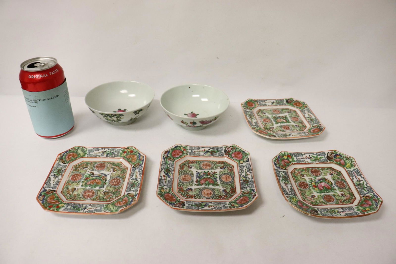 4 antique rose canton plates & 2 famille rose bowls (1 of 11)