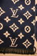 A Louis Vuitton scarf - 8