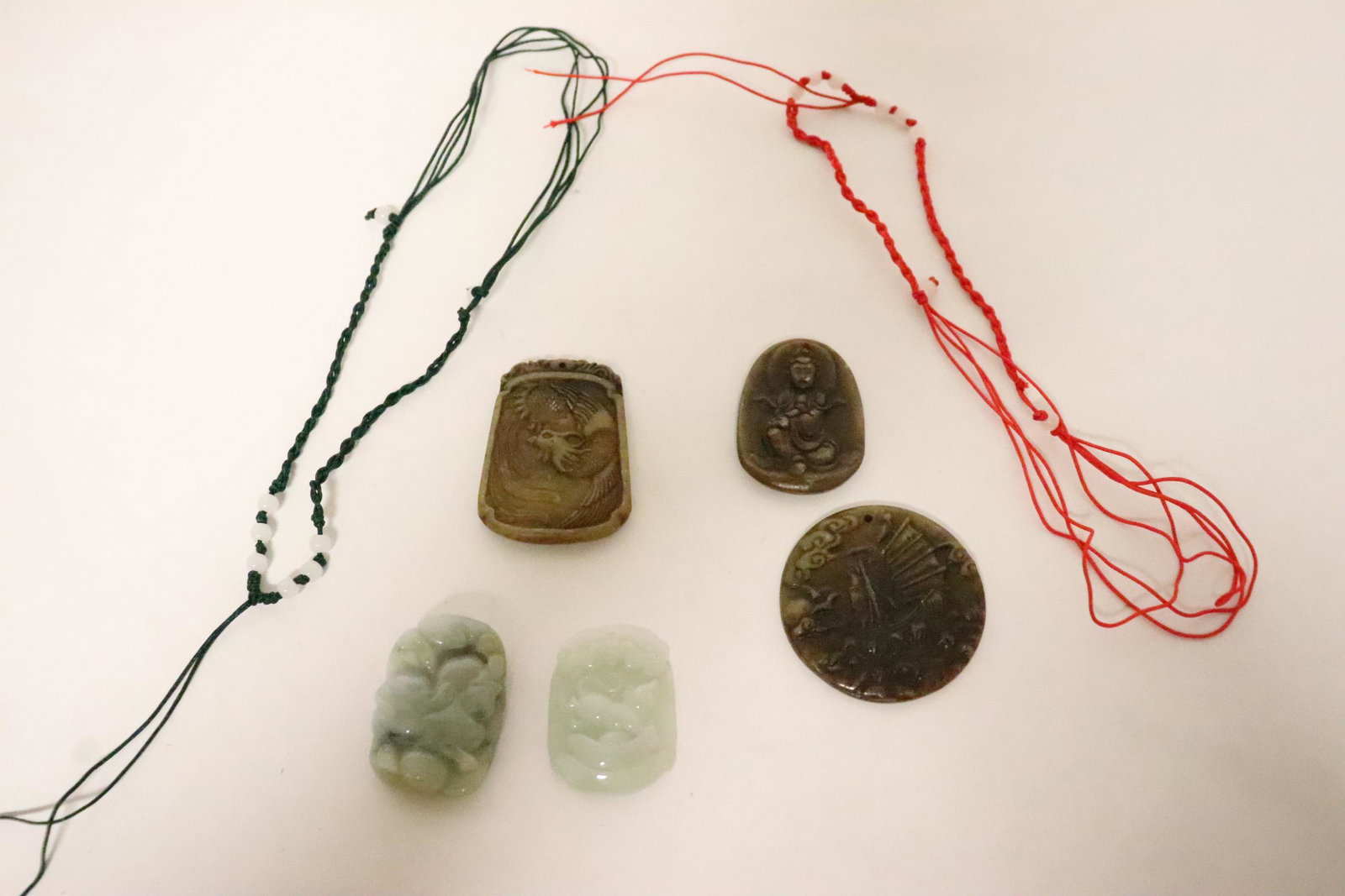 3 jade carved ornaments and 2 jadeite ornaments: 3 jade carved ornaments and 2 jadeite ornaments, 1.52"x1.2"x0.2" - 0.15"x2"dia