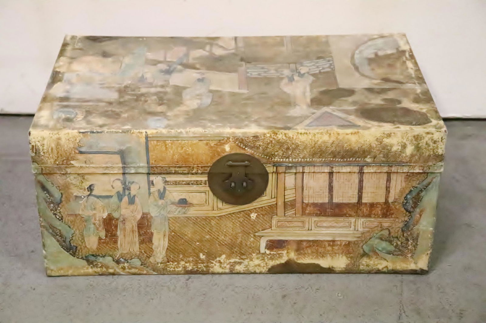 Antique Chinese painted trunk (1 of 11)