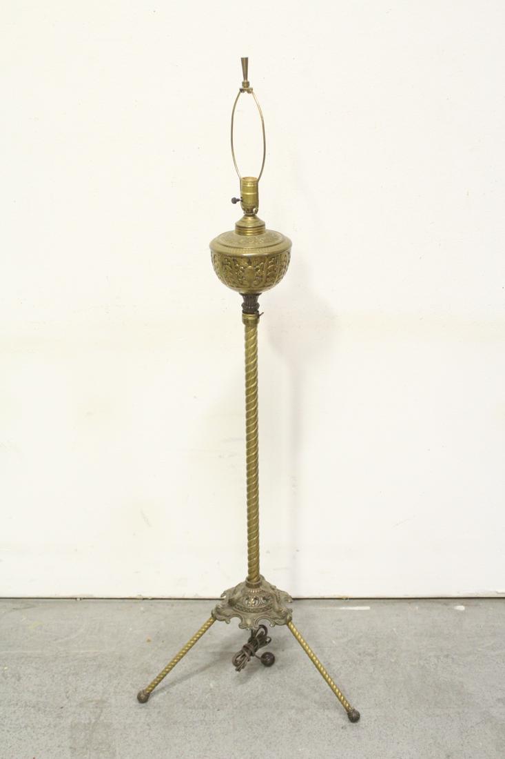 A fancy Victorian brass floor lamp (1 of 10)