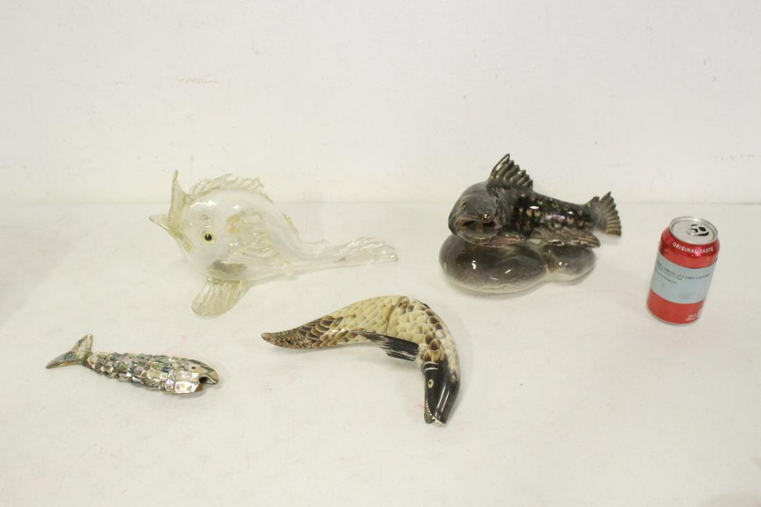 4 piece fish motif items (1 of 9)