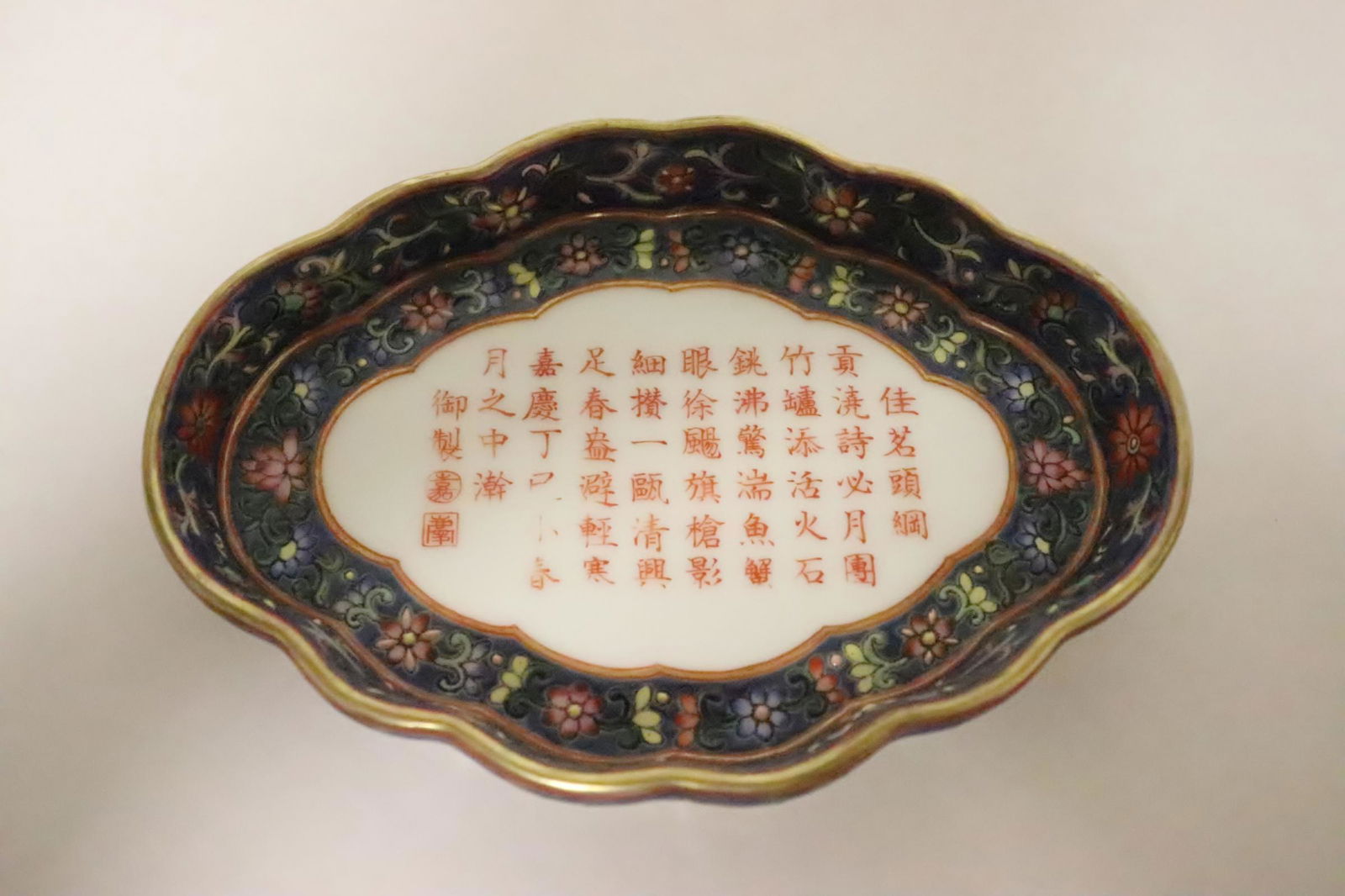 writing on porcelain