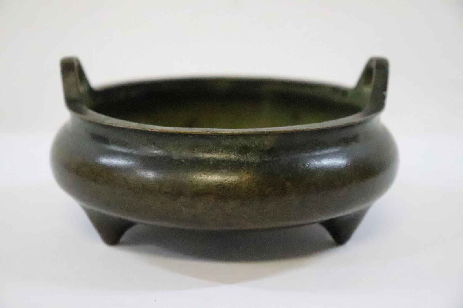 Chinese bronze open censer (1 of 9)